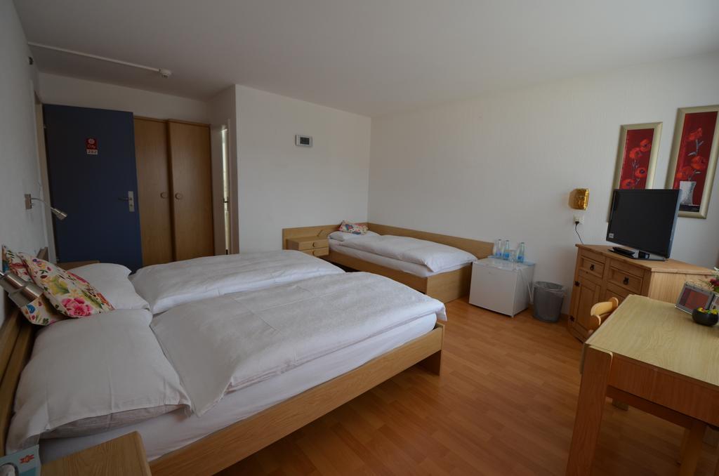 City Hotel Wettingen Esterno foto