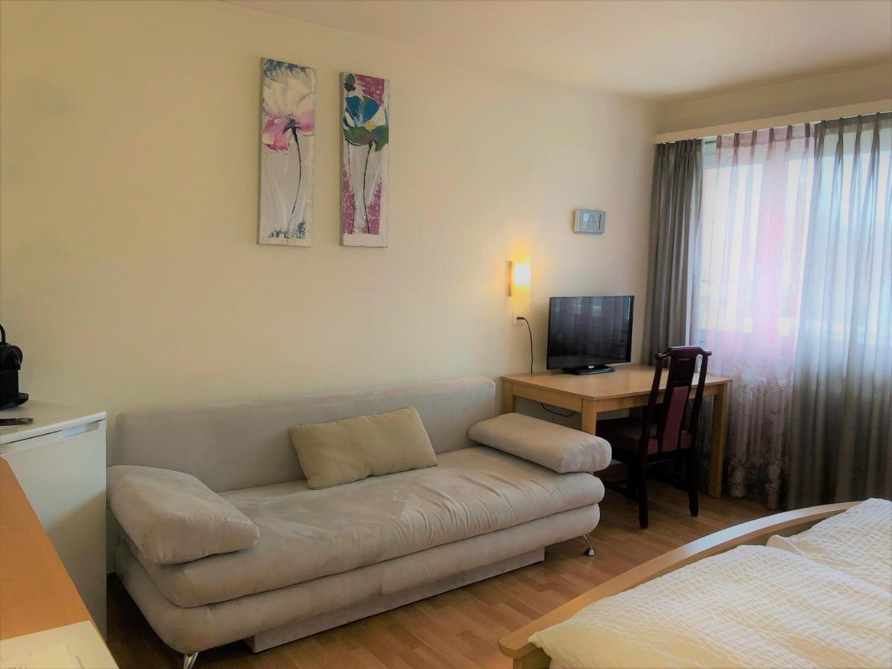 City Hotel Wettingen Esterno foto